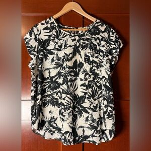 Lily White Black & White Tropical Floral Short Sleeve Blouse Size XL